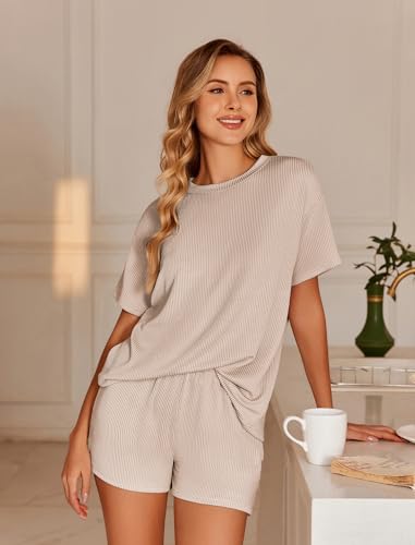 Womens Pajama Sets Short Sleeve Lounge Sets 2 Piece Pjs Tops and Shorts Outfits Matching Loungewear with Pockets